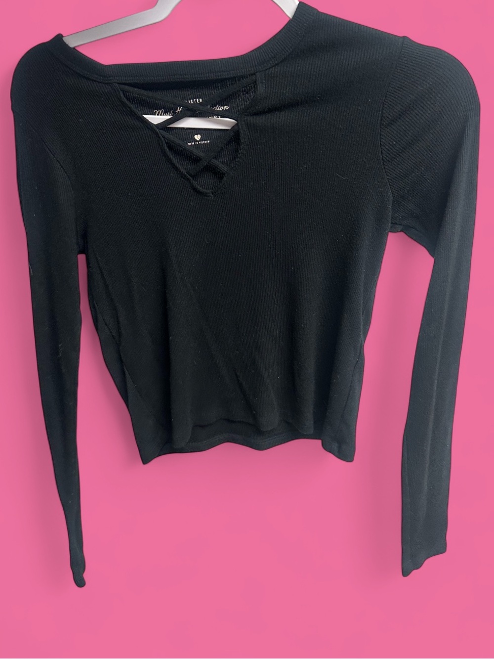 Hollister Black Ribbed Long Sleeve Top with V-Notch